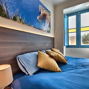 Maison d'hôtes Central Suites St. Julian'S, San Ġiljan